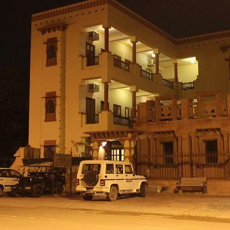 Hotel Desert Winds Bikaner Dış mekan fotoğraf