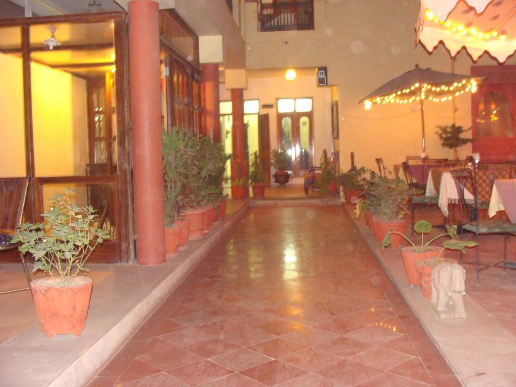 Hotel Desert Winds Bikaner Dış mekan fotoğraf